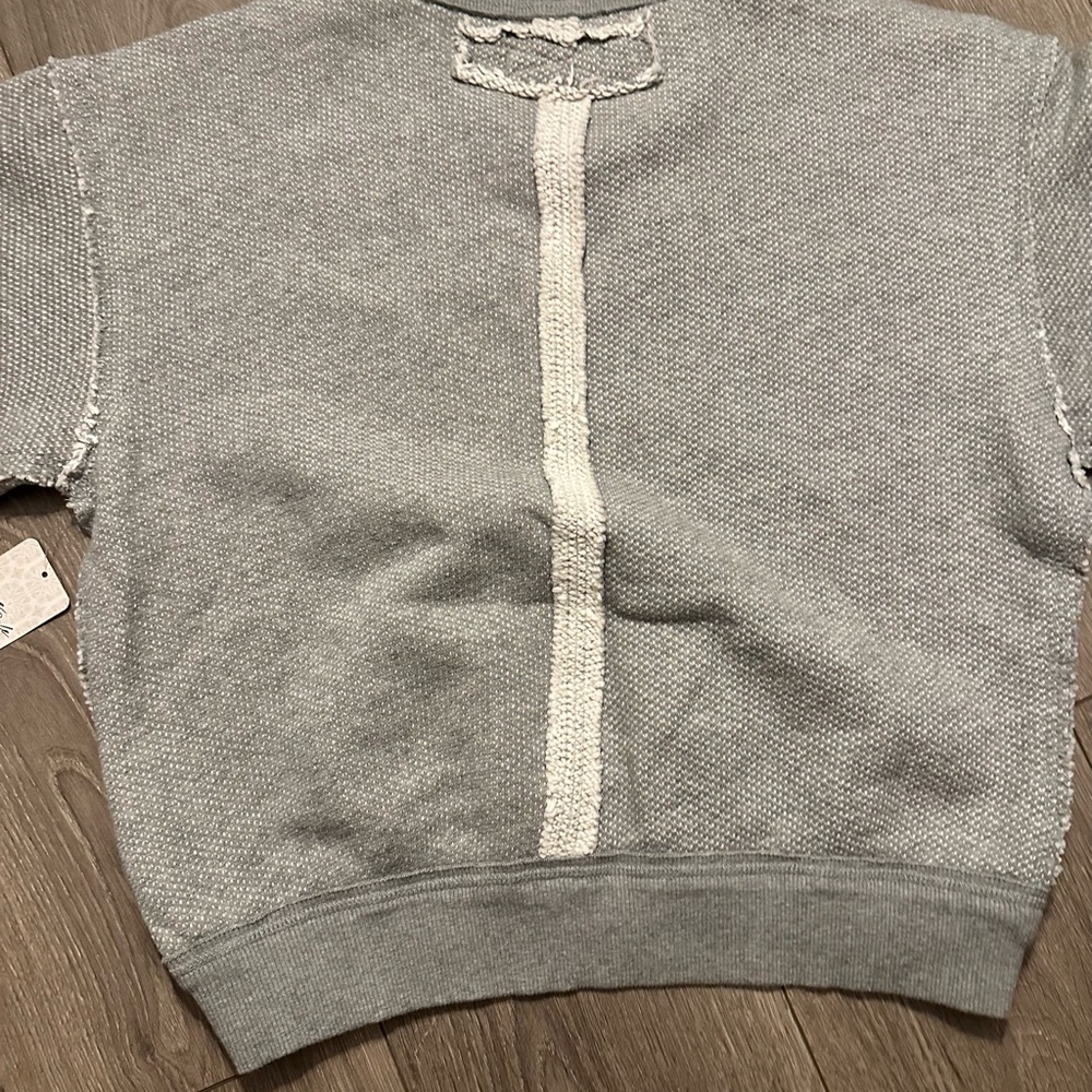NWT Free People We the Free So Easy Gray Short Sleeve Sweatshirt Women’s XS - Picture 4 of 10